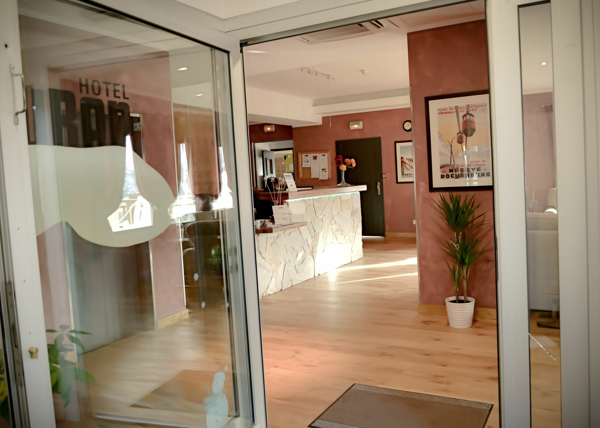 Hotel Turan 3*